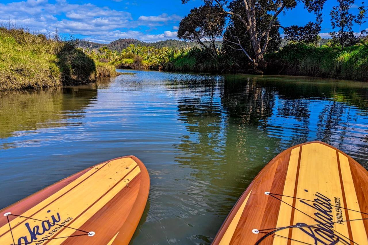 Adventurer'S Chest - Pohutukawa Hotel Hotwater Beach Bagian luar foto